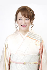 山田晃子