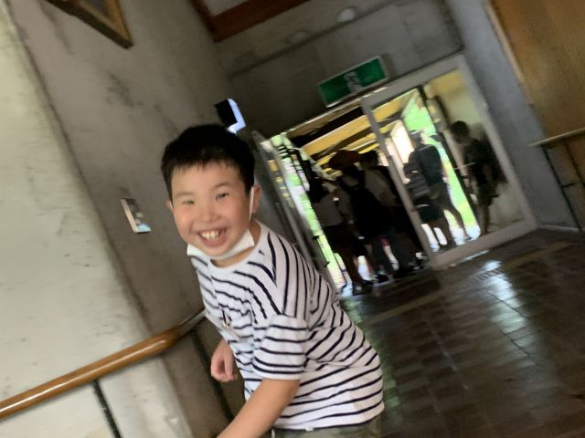 065