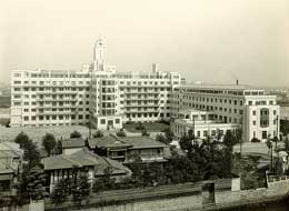 竣工当時の聖路加国際病院